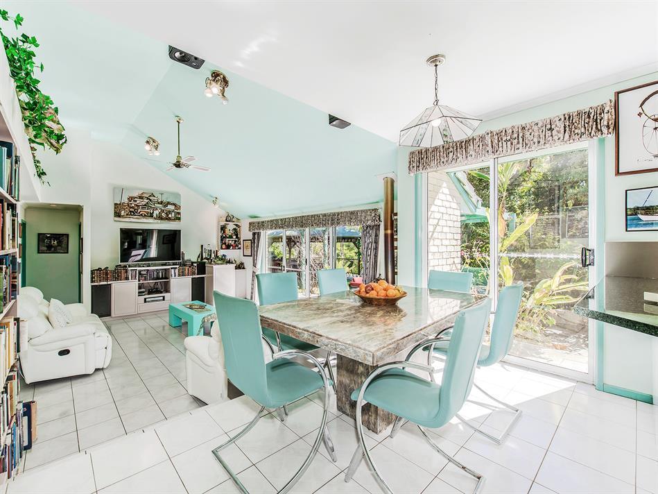 Noosa Hinterland Spectacular Boutique