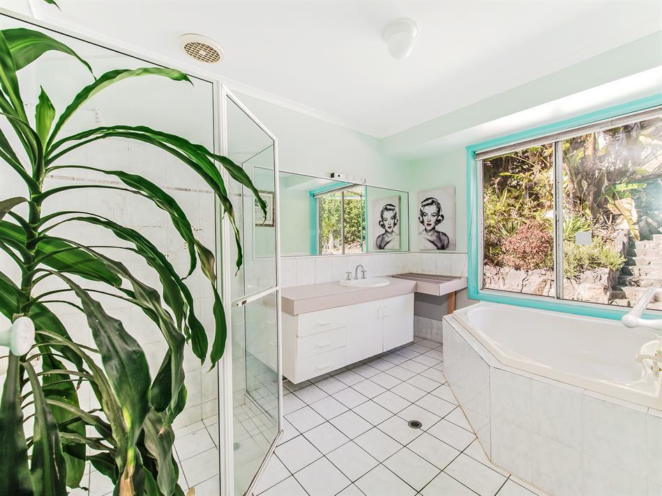 Noosa Hinterland Spectacular Boutique Guest house