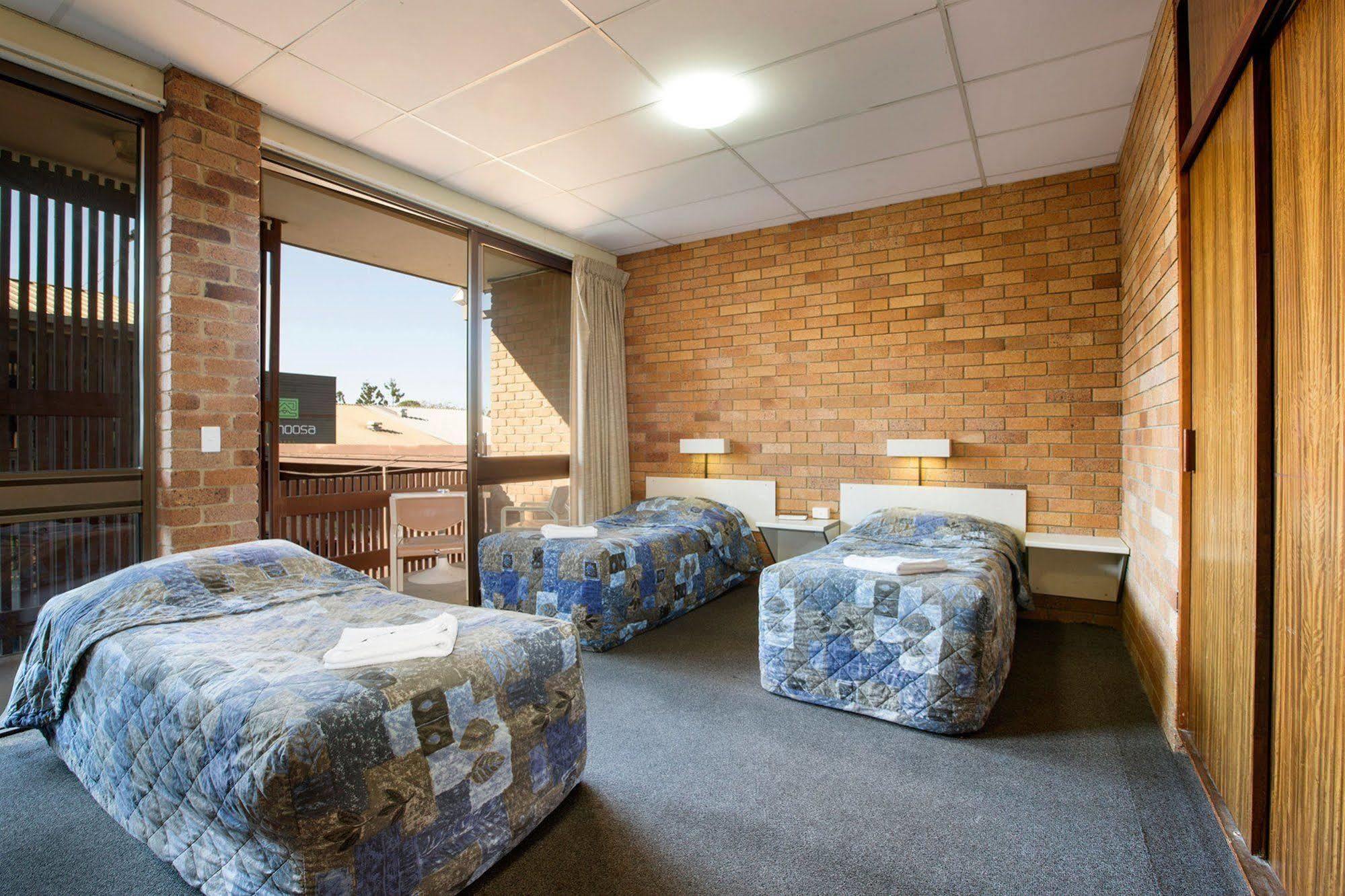 Noosa Hotel 3*