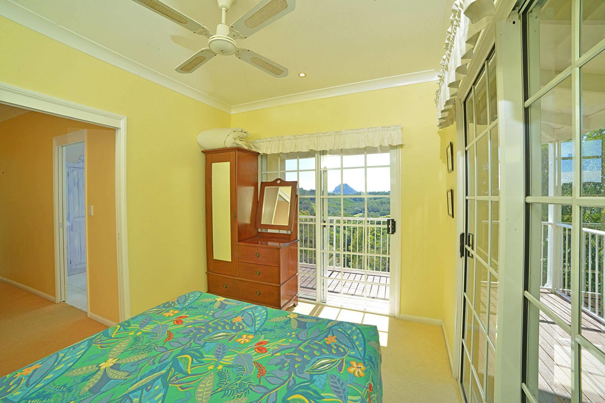 Cooroy Country Cottages