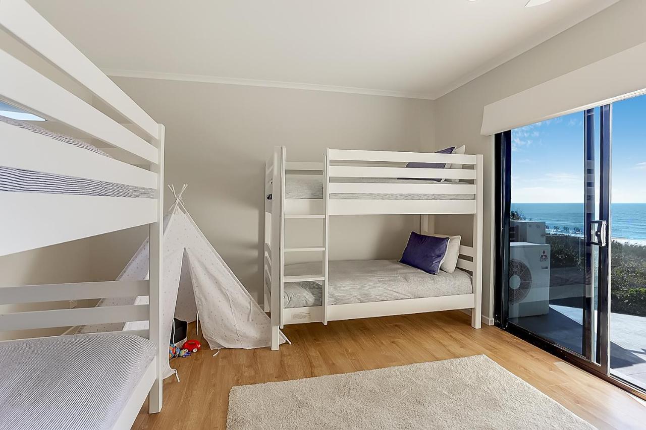Castaways Escape Holiday home Sunrise Beach