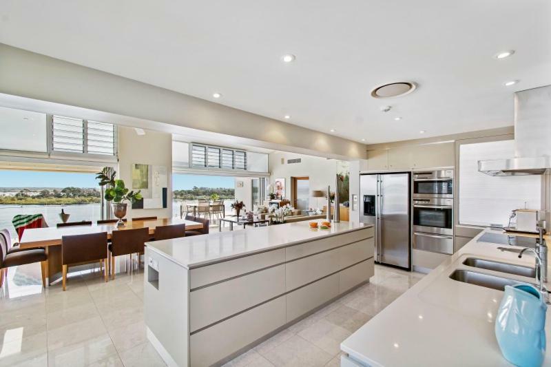 Aparthotel Quays Noosa Heads