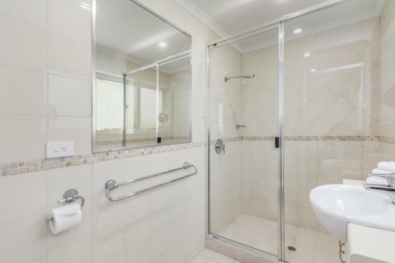 Quays Aparthotel