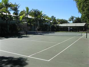 Coral Noosa 3*
