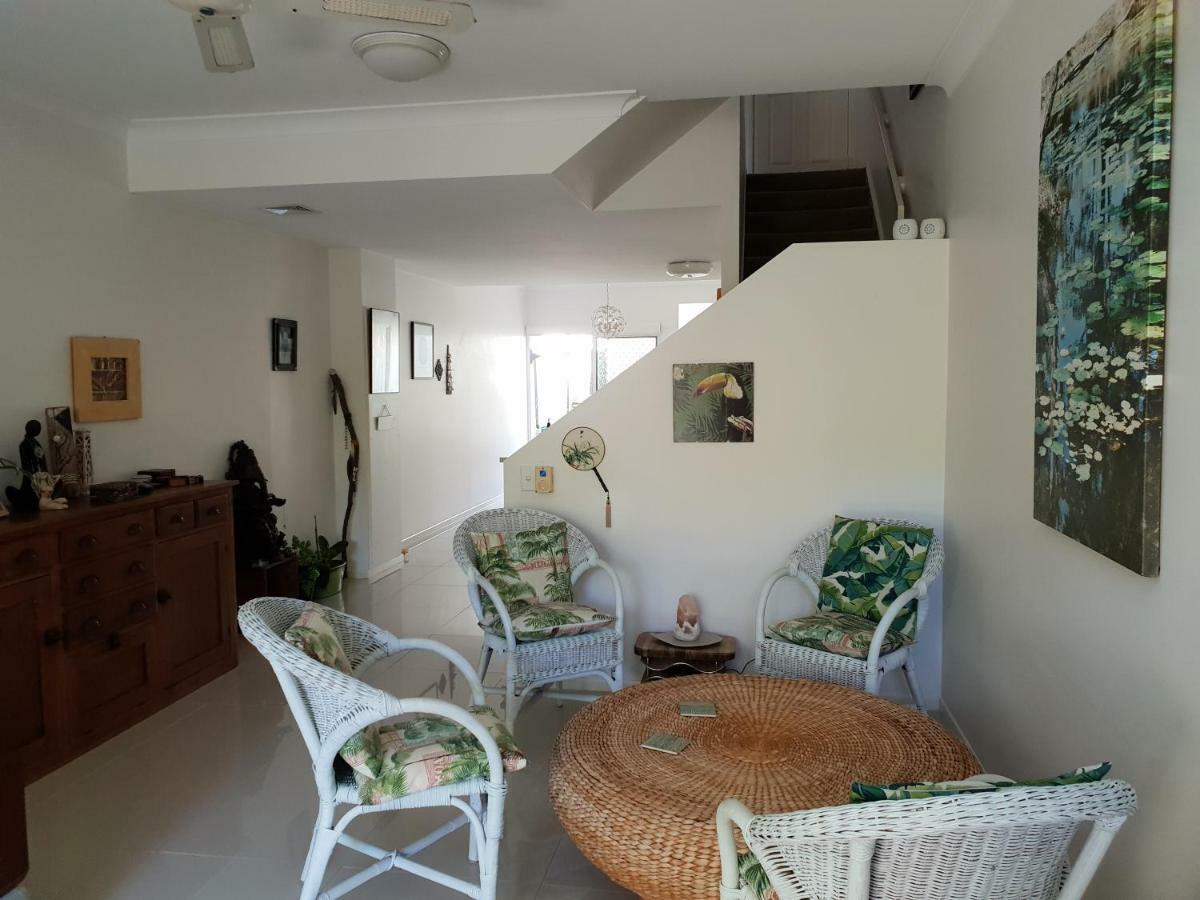 Villa Noosa River Guest *
