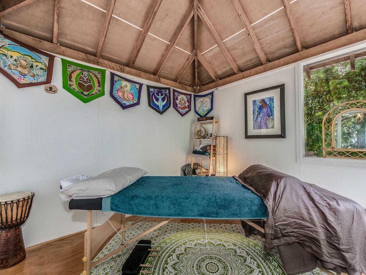 Karmya Cabin Eco-retreat Cooroy