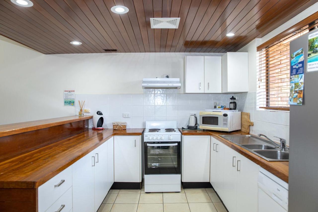 Glen Eden 4*