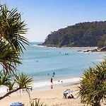 Main Beach Gem Luxury Retreat