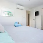 River Access 2 Bathroom Noosa Heads With Kayak And Bikes