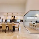 Exquisite Riverside Living, Noosaville
