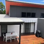 Acacia Villa