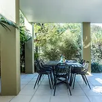 Lorikeet Sands