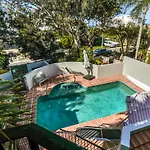 Delightful Apartment Close To The Beach, Sunshine Beach