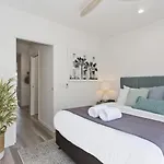 Townhouse 6 Sunseeker Close 26
