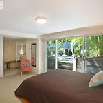 Vue Apartment 1 Edgar Bennett Avenue 28