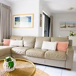 Tropical Getaway In 2 Bedroom Unit In 4 Star Resort