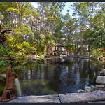 The Wake-Up Call Accommodation & Retreats - Noosa Hinterland