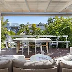 Noosa Riverfront Splendour, Ideal For Families