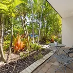5 Samarin Court Convenient And Comfortable