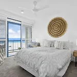 Unit 5 Vista Pacific 12 14 Bryan Street Sunshine Beach