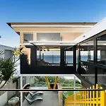 Elegant Beach House & Whale Watching Gem