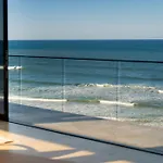 Elegant Beach House & Whale Watching Gem