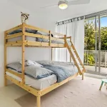Chic Seaside Penthouse, Sunrise Beach