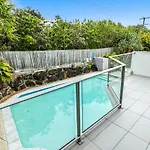 Chic Seaside Penthouse, Sunrise Beach