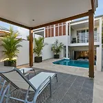 Elouera 2 Private Duplex With Views And Pool
