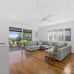 21 Nairana Rest Noosa Heads
