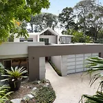 9 Little Cove Road, Noosa Heads