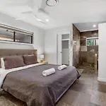 250 David Low Way Peregian Beach
