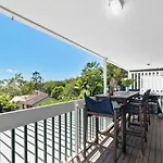 Ocean Views Central To Everything , 2 Bed, 2 Minute Walk To Beach