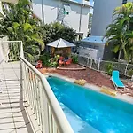 6 Riverside Noosa