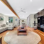 Peaceful & Perfect 3Br Noosa Retreat