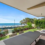 Noosa Court Apartment 03