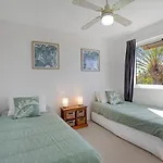 15 84 Peregian Court Resort