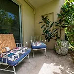 5 Mins Walk To Hastings Street