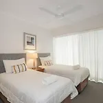 3Bh Stunning Views Heart Of Noosa