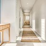 Essence Peregian Beach Resort - Saltbush 5 Bedroom Luxury Home