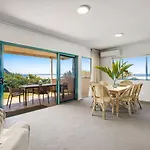Tingira - Idyllic Entertainer On The Beach