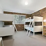 Generous Family Home With 4 Bedrooms, Pool, Pet Friendly
