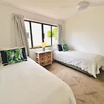 Illoura Holiday Apartment Three Bedroom Noosa River View