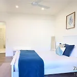 Noosa Retreat