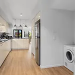 2 2 Orealla Crescent Sunrise Beach