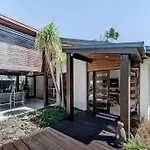 The Seaglass Villa - Private Pool And Sauna