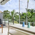 Noosa International Apartment 122