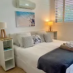 Bayona 1 Little Cove
