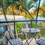 Upstairs 1 Bedroom Unit In Noosaville Resort