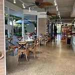 Noosa Retreat
